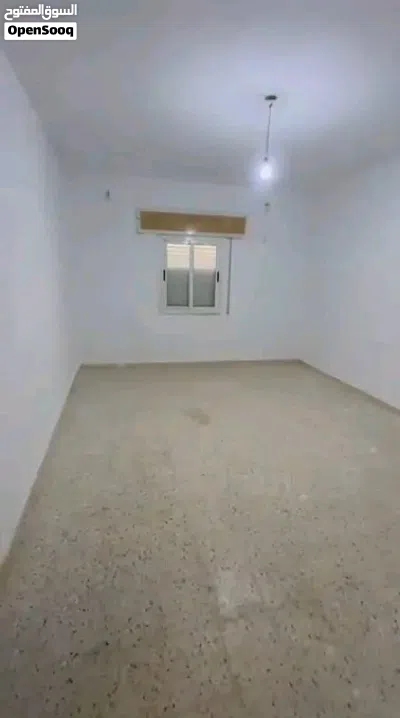 حوش دورين للبيع في شارع عشرين ( الشارع المقابل لمصورات بيروت ) ب450 الف 3