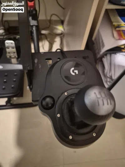 لوجيتك جي 29 ستيرنغ مع دعسات و جير عادي الكل في حالة ممتازة جدا جدا جدا Logitech G29 racing wheel 3