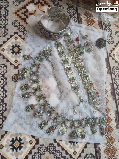 Robe kabyle beige et en colère 4
