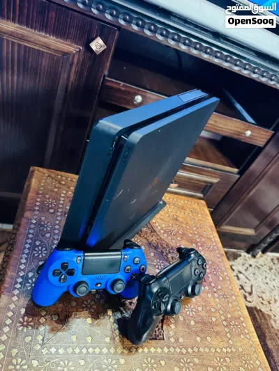 Playstation 4 Slim بلاستيشن 4 سلم مهكر 3