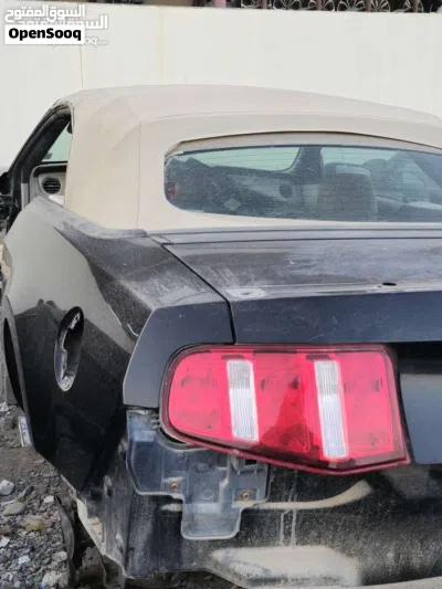 متوفر قطع غيار سكراب فورد موستانج 2008 في صناعية المعبيلة مسقط Ford Mustang parts 2