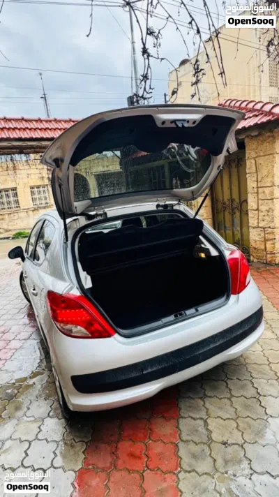 Peugeot 207 Standard 3