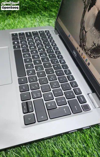 Dell latitude 5330 i5-11th 16gb ram 256gb ssd Touchscreen FHD display 8gb iris xe graphics Backlight 2