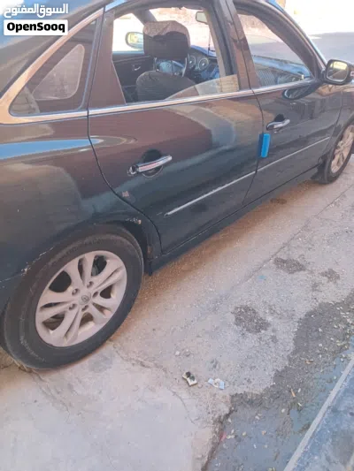 Hyundai Azera GL 3