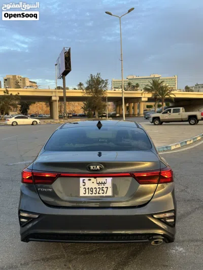 Kia Forte LX 3