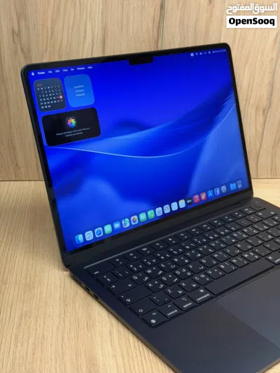 MacBook Air 2024. M3-Chip. 16 RAM. 256 SSD. 13.6-inch 2