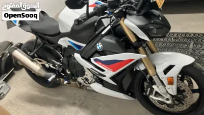 بي إم دبليو S 1000 R 2