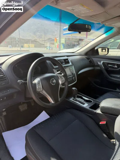 نيسان التيما SV 4