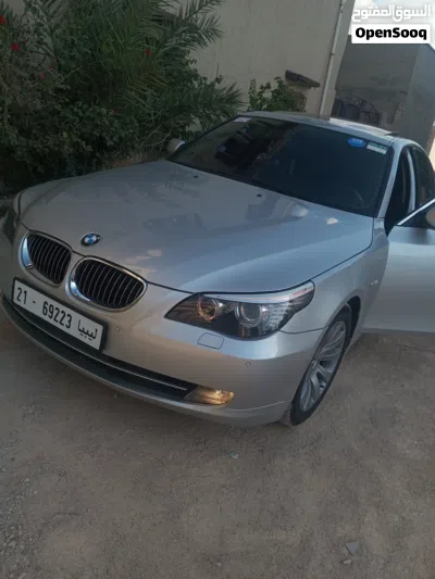 BMW 5 Series 528 2