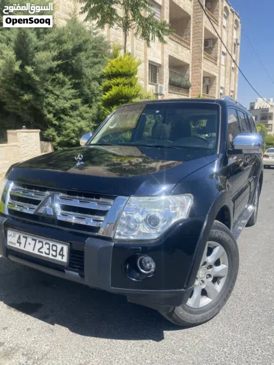 Mitsubishi Pajero GLS MID 2