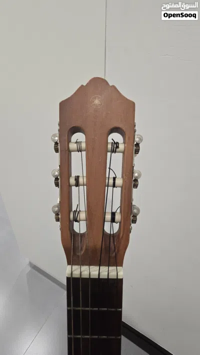 Yamaha C40M Guitar Accoustic - For Sale 3