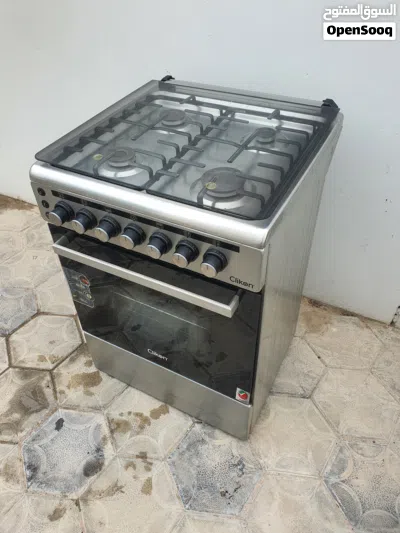 للبيع طباخ وفرن غاز من الماركة المعروفة Clikon. 3