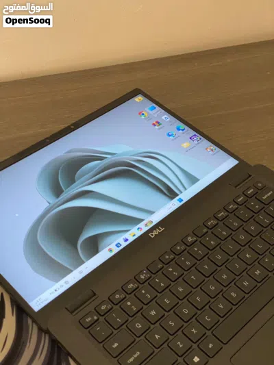 Dell latitude /core i7 gen10 4
