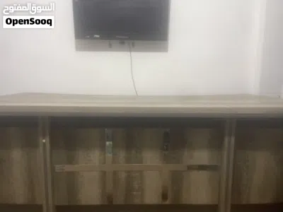 مكتب فخم تصميم مميز جدا وفخم للبيع بسعر مغري 2