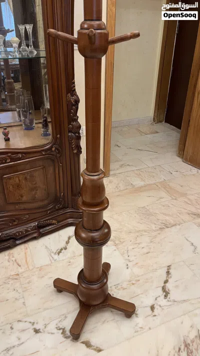 علاقه ملابس عموديه خشب بلوط 3