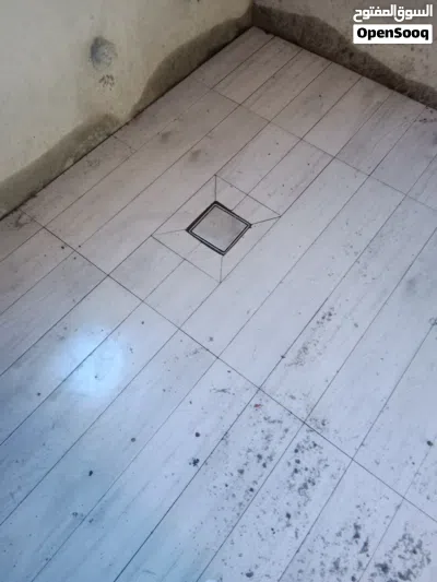 معلم يمني بلاط 4