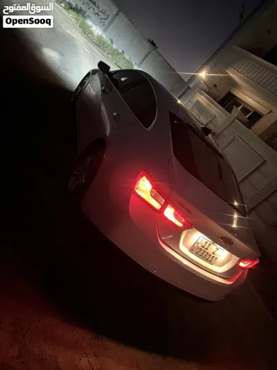 Chevrolet Malibu LS 2