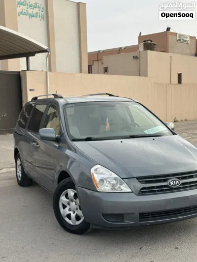 كيا سيدونا EX 3