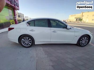 Infiniti Q50 Standard 2
