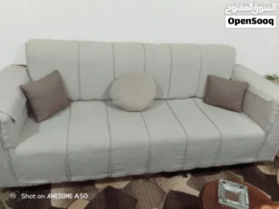 طقم كنب مستعمل بحالة جديدة 4