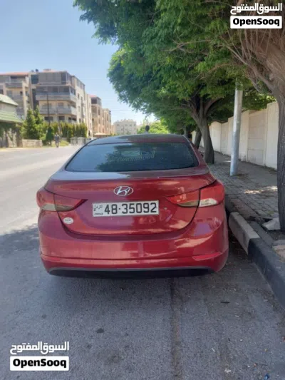 Hyundai Elantra Limited 4