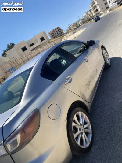 Mazda 3 Standard 3