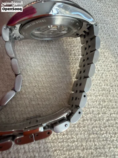 للبيع الساعة TISSOT 3