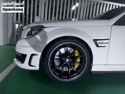 Mercedes Benz C-Class C 63 AMG 2