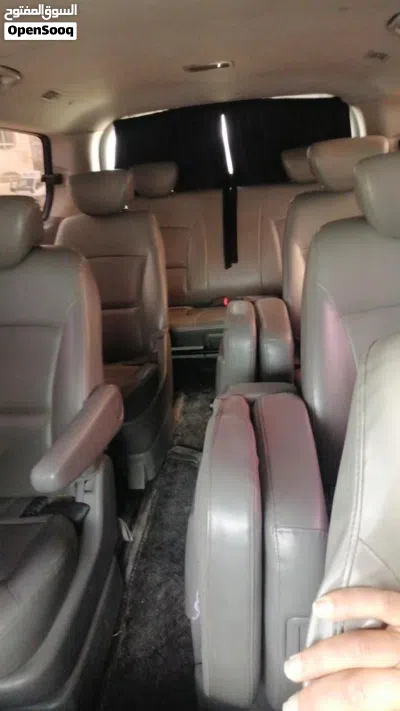 Hyundai H1 GLS Plus 3