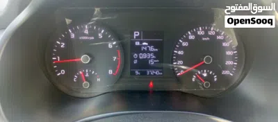 كيا ريو Standard 4