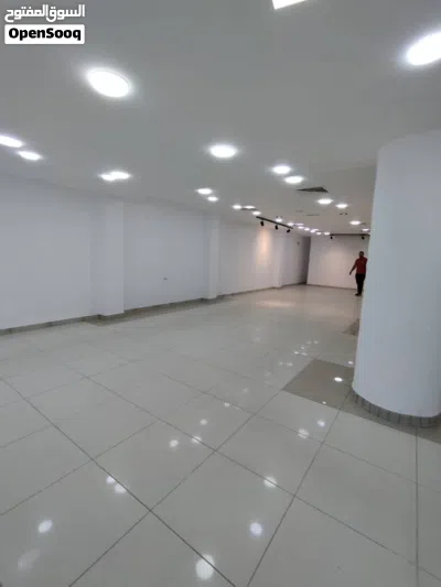 صاله للإيجار حي الأندلس 3