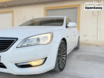 Kia Cadenza Premium 4