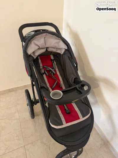 عربة اطفال Graco 4
