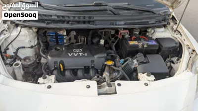 Toyota Yaris Basic 4