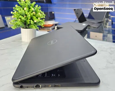Dell latitude 3310 Pentium processor 13.3 inch display 4gb ram128gb ssd 2