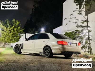 مرسيدس بنز الفئة-E E 550 3