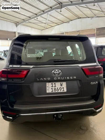 تويوتا لاند كروزر GXR 4