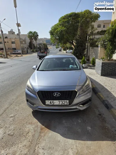 Hyundai Sonata SE 2