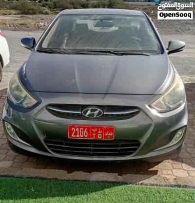 Hyundai Elantra Sport 4