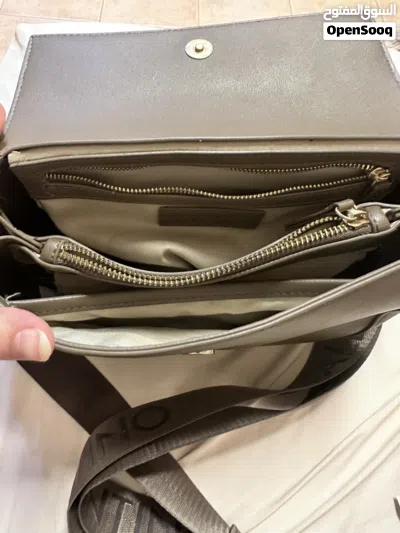 شنتة valentino 4