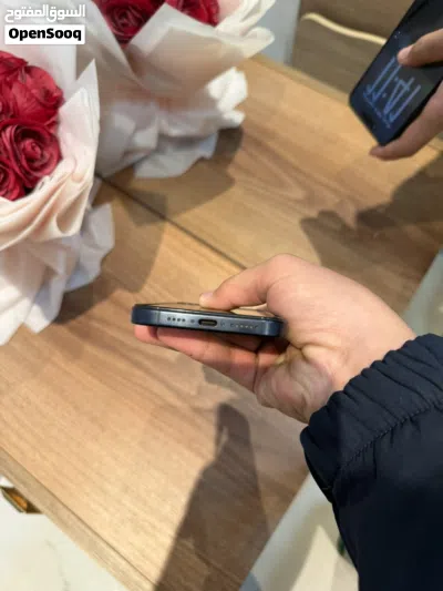 iPhone 15 Pro max بطارية 89 و شفرة اكترونية 4