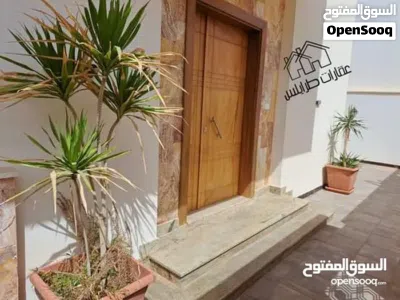 فيلا دور وملحق للبيع 4