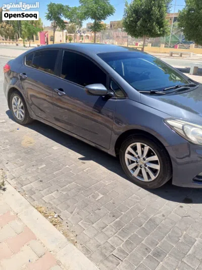 Kia Cerato Standard 3