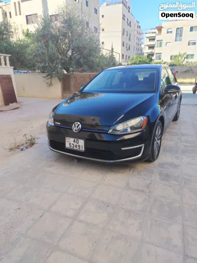 فولكسفاغن جولف E-Golf 4