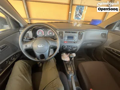 Kia Rio Standard 3
