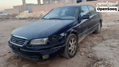 Toyota Camry Standard 4