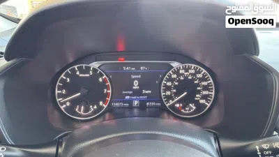 Nissan Altima SR 4