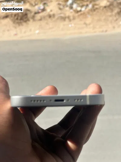 iPhone 13 like new 3