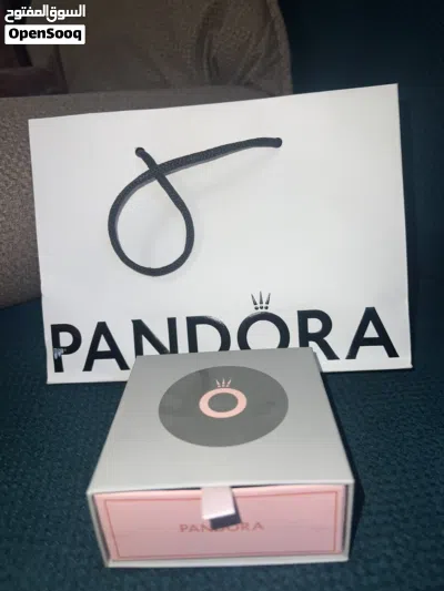 إسوارة باندورا (Pandora) فضة أصلية بحالة ممتازة مع كيس البراند 4