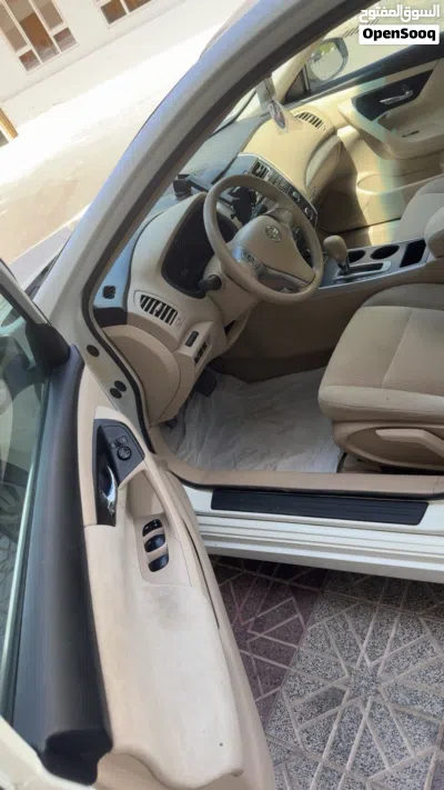 نيسان التيما S 4
